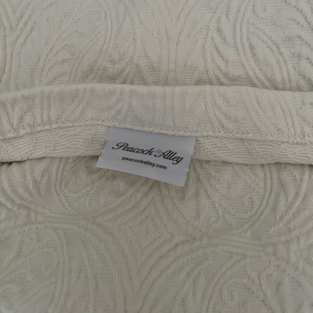 Peacock Alley Sham:matelasse euro size 
New without tags